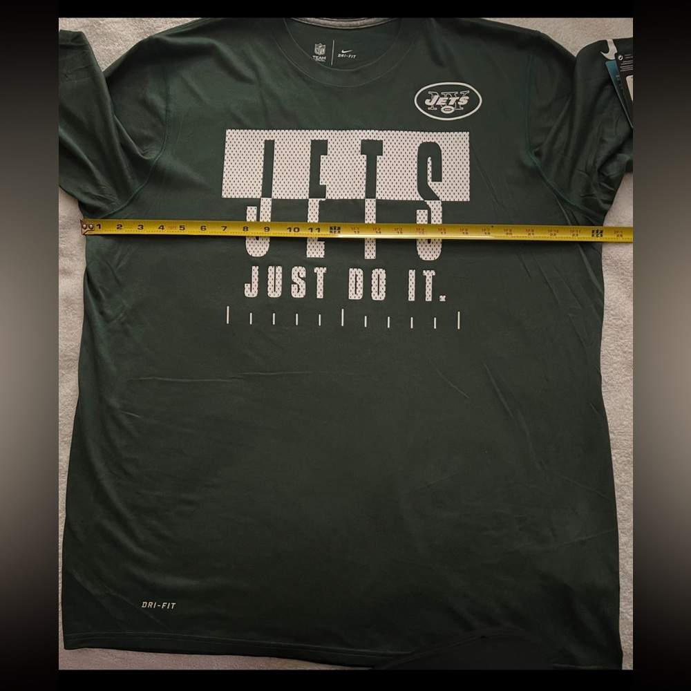 NY JETS Sweater, Large, Pre-Owned with FREE Jets T-Shirt Size XL New With Tags - Picture 13 of 15